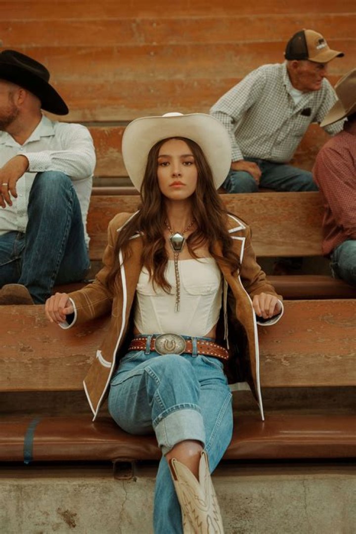 Discover The Exceptional Prime Time Cowboy Hat